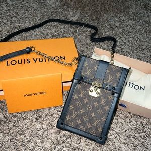 Louis Vuitton  Trunk bag